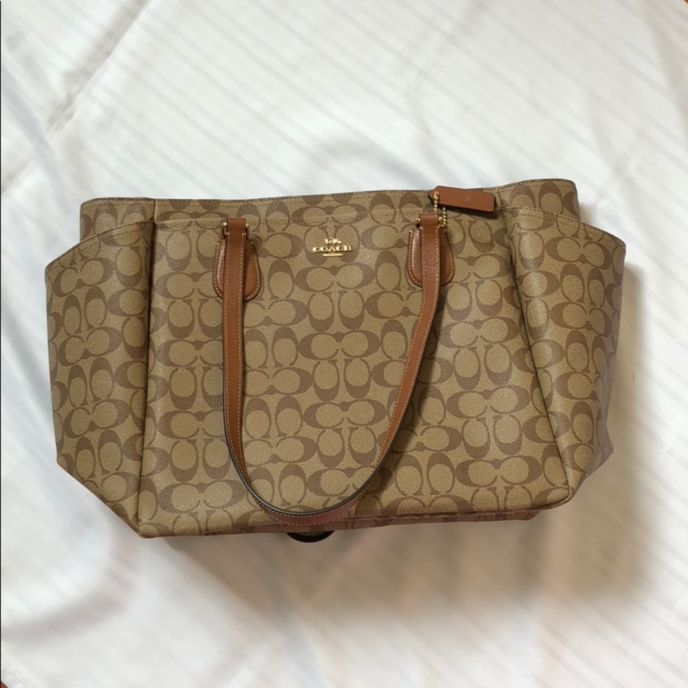 LAST ONE! NWT Coach Signature Baby Bag Diaper Bag - Picture 2 of 8